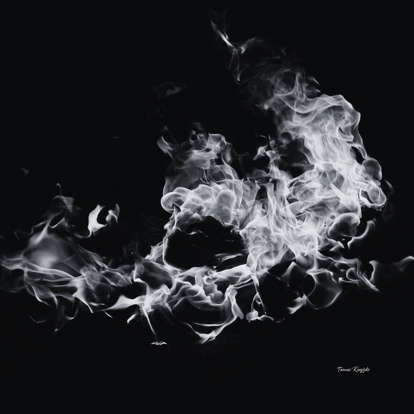 BELLUM, CRUCIATIO ET DOLOR